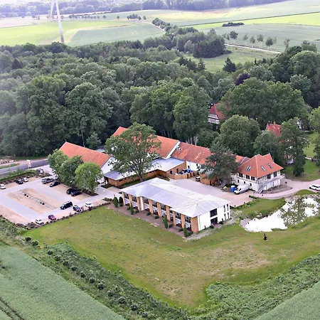 Gut Hotel
