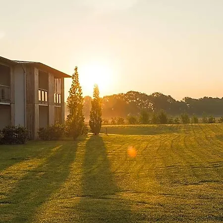Gut Hotel